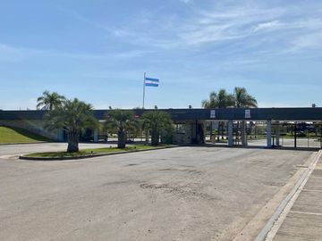 Casa en Venta 4 amb en Barrio Lagos de Canning
