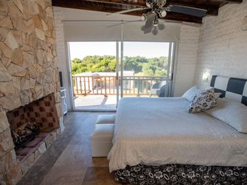 Casa en  COSTA ESMERALDA PILETA CLIMATIZADA 12 PERSONAS