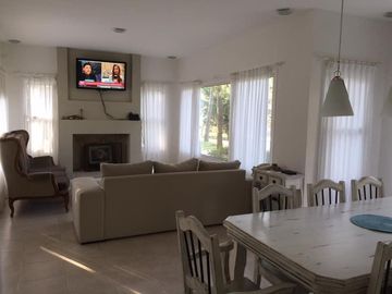 Casa en  BARRIO PRIVADO PINAMAR CHICO 4 DORMITORIOS