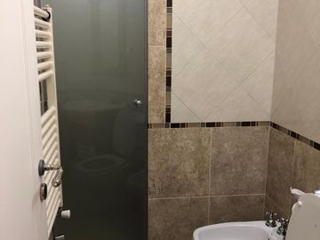 Casa De 5 Dormitorios Y 4 Baños La Herradura