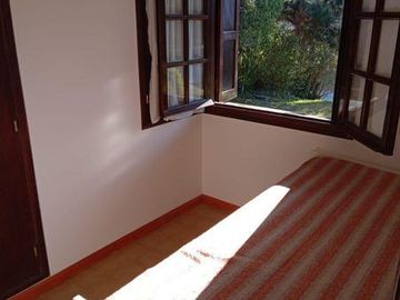 CASA DE 4 DORMITORIOS 4 BAÑOS C/ PISCINA CLIMATIZADA PINAMAR