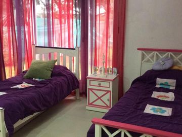 CASA 3 DOMITORIOS 2 BAÑOS PINAMAR