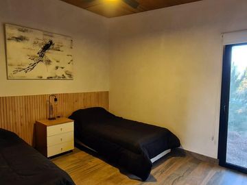Casa de 3 Dormitorios y 2 baños en zona Deportiva
