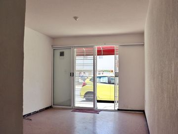 Casa en Condominio en Venta, Los Heroes Chalco III, Estado de Mexico
