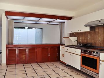 Casa en Condominio en Venta, Los Girasoles, Coyoacan