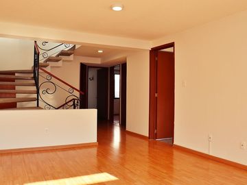 Casa en Condominio en Venta, Los Girasoles, Coyoacan