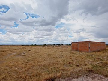 TERRENO EN EJIDO J. GUADALUPE RODRIGUEZ, DURANGO. 3500M²