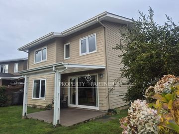 Cómoda casa en Condominio El Bayo