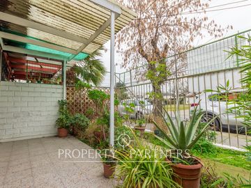 Comoda casa en calle Purranque, Villa Macul!