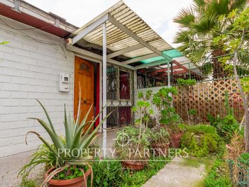 Comoda casa en calle Purranque, Villa Macul!