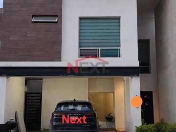 Casa En Venta Al Norte en Villa Vergel 2