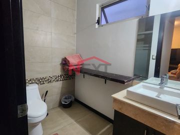 Casa En Venta Al Norte en Villa Vergel 2