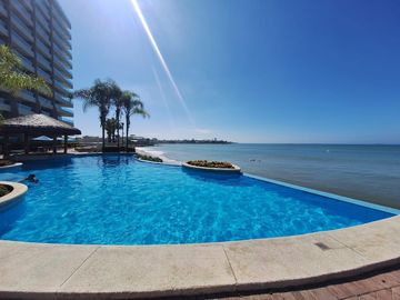 Venta de Departamento,3 Dormitorios, Torre Oceanica,Salinas