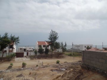 Venta de Terreno 1000m² Vista al Mar en Barandúa,Santa Elena