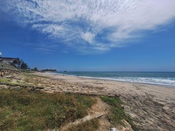 Venta de Terreno 1000m² Vista al Mar en Barandúa,Santa Elena