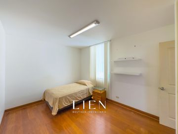 Penthouse con vista al mar para familias que buscan amplitud y comodidad