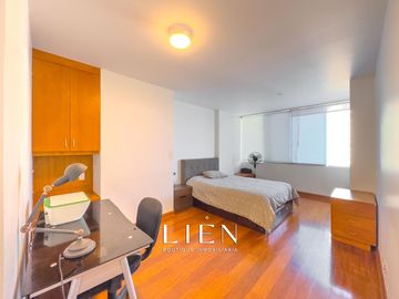 Penthouse con vista al mar para familias que buscan amplitud y comodidad