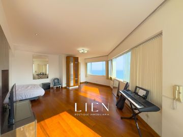Penthouse con vista al mar para familias que buscan amplitud y comodidad