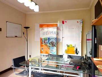 Casa Comercial  en corazon de Providencia
