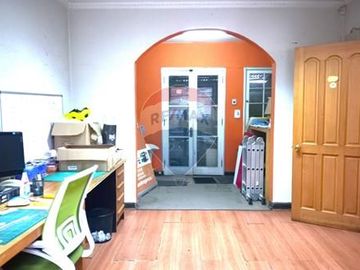 Casa Comercial  en corazon de Providencia