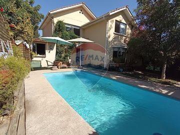 Hogar Espacioso en La Florida: ¡Tu Refugio Ideal!