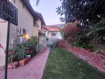 UN OASIS EN PUDAHUEL: HOGAR IDEAL DE 3 DORMITORIOS