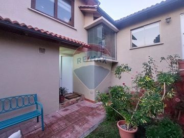 UN OASIS EN PUDAHUEL: HOGAR IDEAL DE 3 DORMITORIOS