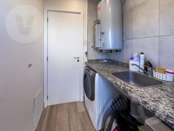 Casa en venta - Barrio Don Joaquin, Canning