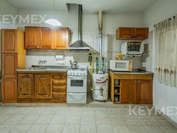PH en venta 5 ambientes DEVOTO