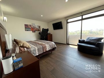 Casa en Venta en Aqua 1, construida en el terreno más grande del fraccionamiento
