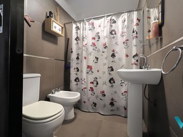 Casa en venta Ituzaingó 5 ambientes con quincho Apta crédito