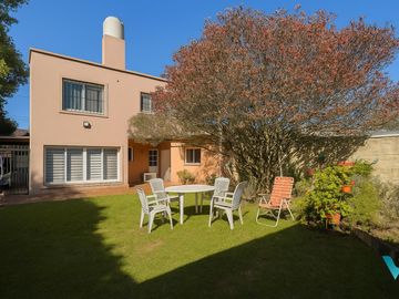 Casa en venta Ituzaingó 5 ambientes con quincho Apta crédito