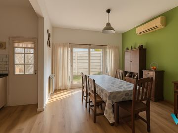 Casa en venta Ituzaingó 5 ambientes con quincho Apta crédito