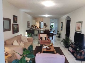 Departamento en venta con 2 recámaras en Burgos