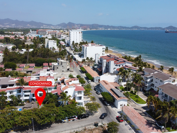 Venta de Departamento en La Playa Manzanillo Salagua