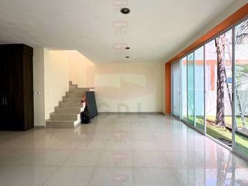 CASA FUERTE SANTA ANITA CASA EN VENTA