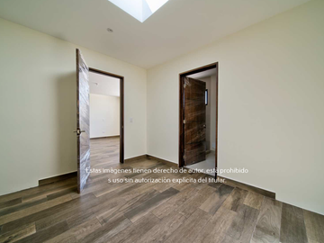 Casa de 2 plantas en venta Hacienda Santa Ana, Saltillo Coahuila