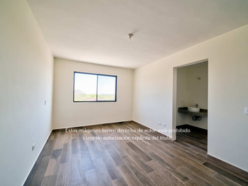 Casa de 2 plantas en venta Hacienda Santa Ana, Saltillo Coahuila