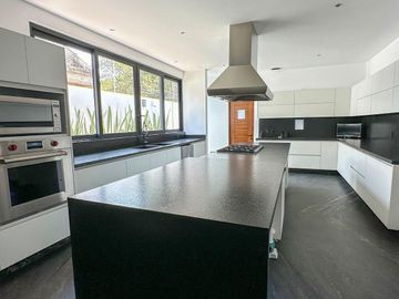 Condominio El Bosque, Casa en venta