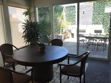 RESIDENCIA  EN LA LOMA CON ACCION AL CAMPO DE GOLF LOS ENCINOS