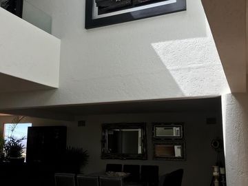 RESIDENCIA  EN LA LOMA CON ACCION AL CAMPO DE GOLF LOS ENCINOS