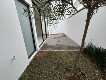 Casa espectacular en Valles del Molino