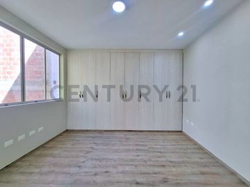 VENTA DE CASA EN ESTRENO - TACNA
