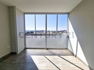 SE VENDE CASA EN ESTRENO EN TACNA