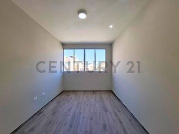 SE VENDE CASA EN ESTRENO EN TACNA