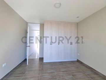 SE VENDE CASA EN ESTRENO EN TACNA
