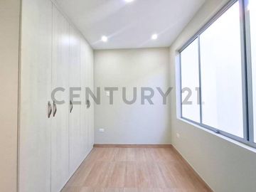 SE VENDE CASA EN ESTRENO EN TACNA
