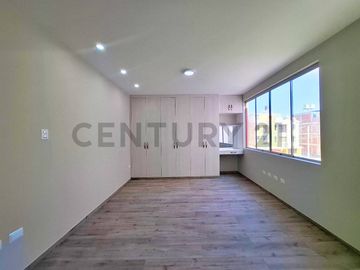 VENTA DE CASA DE ESTRENO EN TACNA