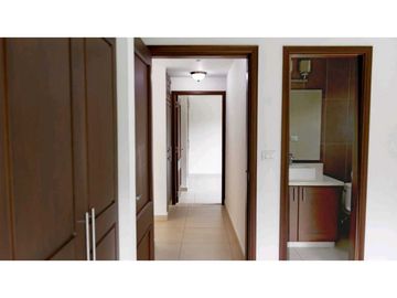 SE VENDE VILLA DE 3 REC.CON VISTA A LA NATURALEZA EN TUCAN, COCOLI(NZ)