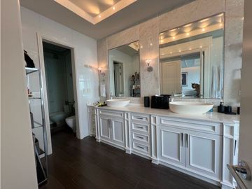 PENTHOUSE 4RECAMARAS Y CON PISCINA PRIVADA EN PUNTA PACIFICA